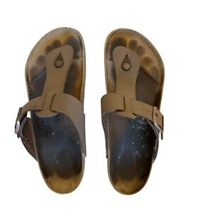 Birkenstock | Medina Sandals in Mocca